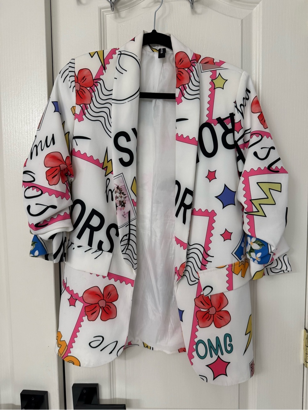 Graphic Pop Art Open Blazer in White with Pink & Red Accents